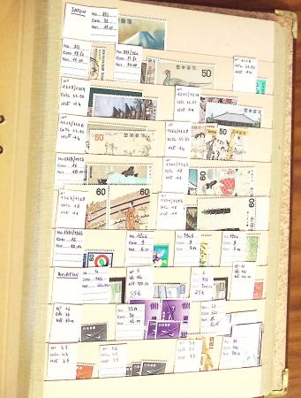 1870-1980 Mint & used stock in ten large MOC albums, neatly ordered