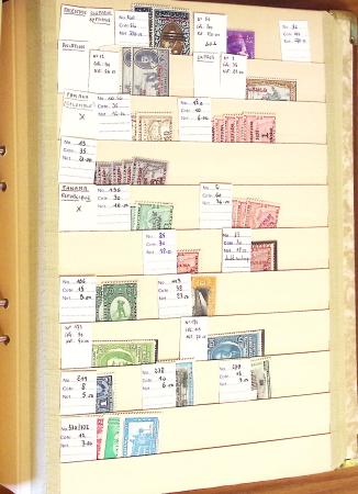 1870-1980 Mint & used stock in ten large MOC albums, neatly ordered
