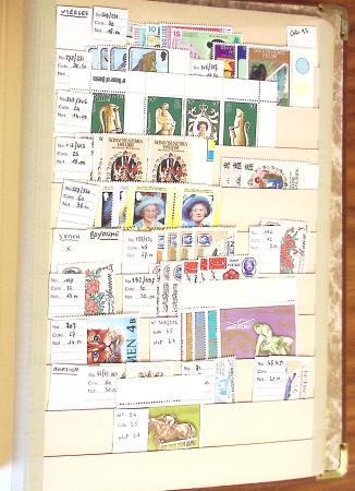 1870-1980 Mint & used stock in ten large MOC albums, neatly ordered