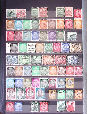 1850-1960, Mint & used group in 20 stockbooks or albums,