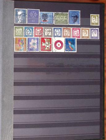 1850-1960, Mint & used group in 20 stockbooks or albums,