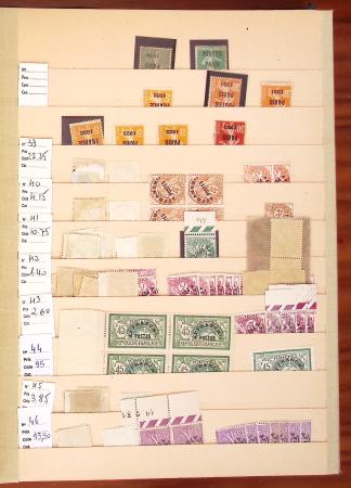 1927-2004, Stock des fins de catalogue en classeur