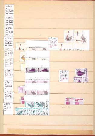 1927-2004, Stock des fins de catalogue en classeur