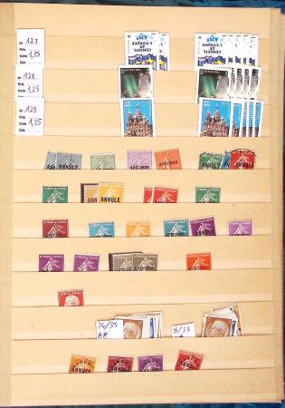 1927-2004, Stock des fins de catalogue en classeur