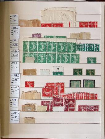 1860-1975, Stock de France neuf */** en 3 classeurs,