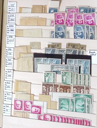 1860-1975, Stock de France neuf */** en 3 classeurs,