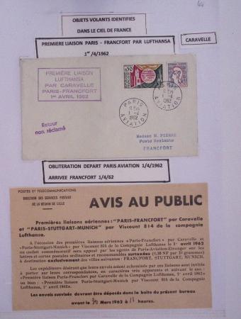 Collection de 38 pages intitulée "objets volants identifiés