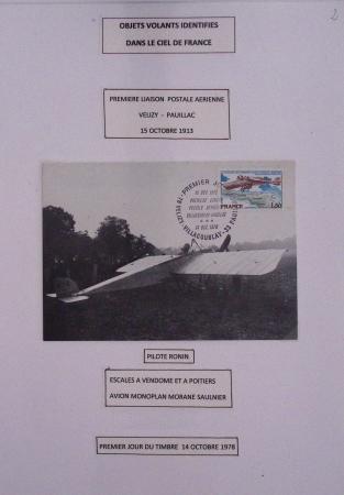 Collection de 38 pages intitulée "objets volants identifiés