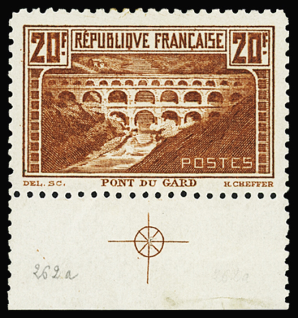 N°262B 20f Pont du Gard, dent. 11, bdf avec croix de