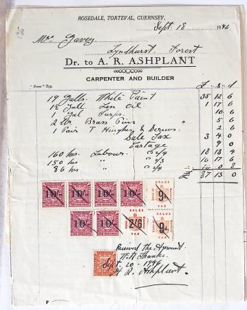 1945-1947, 11 factures avec fiscaux de valeurs diverses