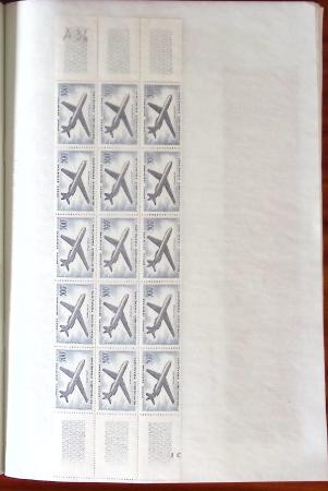 1935-1949, Solide stock de blocs-feuillets (1, 2, 3,