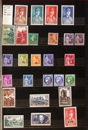 1940-1955, Collection en 2 classeurs, dont carnets