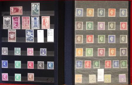 1940-1955, Collection en 2 classeurs, dont carnets