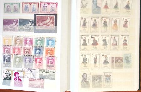 1940-1955, Collection en 2 classeurs, dont carnets