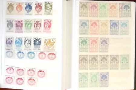1940-1955, Collection en 2 classeurs, dont carnets