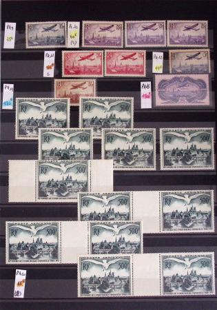 1849-1964, Sélection de pièces clés en un classeur rouge