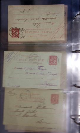 Lot de 77 entiers cartes postales 10c Mouchon et 10c Mouchon retouché avec illustrations dessinées ou peintes à la main. TB