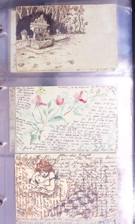 Lot de 77 entiers cartes postales 10c Mouchon et 10c Mouchon retouché avec illustrations dessinées ou peintes à la main. TB