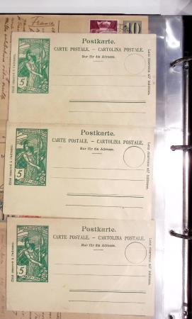 Album noir contenant 160 entiers cartes postales étrangères avec illustrations dessinées ou peintes à la main dont Autriche (10) - Allemagne (63) - Sarre (1) - Suisse (24) - Belgique (9) - Portugal (3) - Danemark (1)