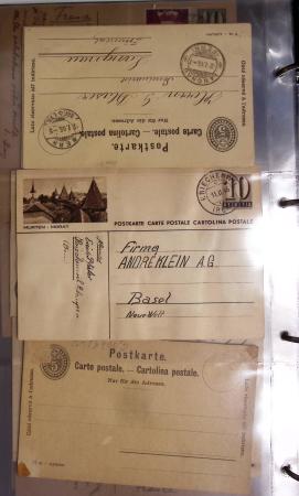 Album noir contenant 160 entiers cartes postales étrangères avec illustrations dessinées ou peintes à la main dont Autriche (10) - Allemagne (63) - Sarre (1) - Suisse (24) - Belgique (9) - Portugal (3) - Danemark (1)