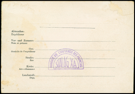 Formule Kriegsgefangenenpost avec au verso cachet violet en forme de demi-lune "Homme de confiance des français Stalag XA" (avril 1945 - bonne date). TB