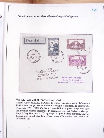 Collection de 82 plis dans un classeur de bureau blanc avec descriptions : "Dix-huit ans de liaisons postales aériennes avec Madagascar (1929 - 1946)"