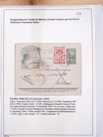 Collection de 82 plis dans un classeur de bureau blanc avec descriptions : "Dix-huit ans de liaisons postales aériennes avec Madagascar (1929 - 1946)"