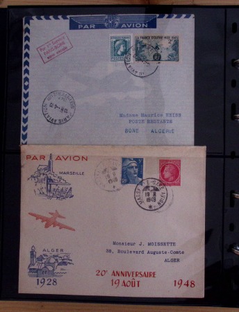 Classeur noir contenant 126 plis avion divers dont Suisse PA2 sur devant de lettre et plusieurs Pro Aero, une majorité des plis concernant l'Afrique