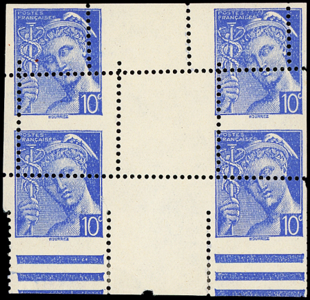 N°546 Mercure, 10c bleu, piquage TRES DECALE en BLOC