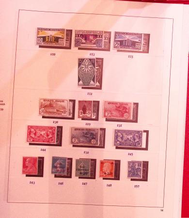 1849-1966, Collection formés de deux albums SAFE de