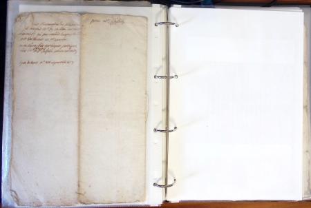 1557-1859, Deux classeurs de documents, lettres, textes