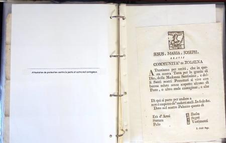 1557-1859, Deux classeurs de documents, lettres, textes