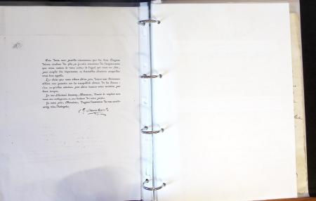 1557-1859, Deux classeurs de documents, lettres, textes