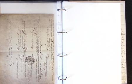 1557-1859, Deux classeurs de documents, lettres, textes