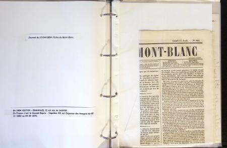 1557-1859, Deux classeurs de documents, lettres, textes