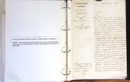 1557-1859, Deux classeurs de documents, lettres, textes