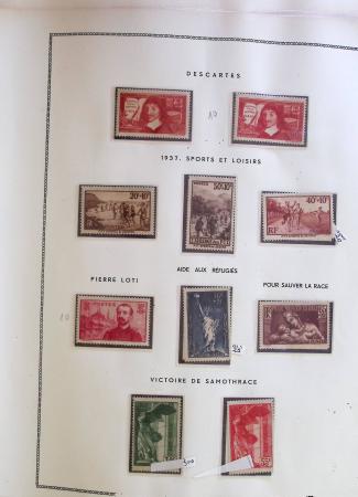 1849-2000, Collection rassemblant une collection de