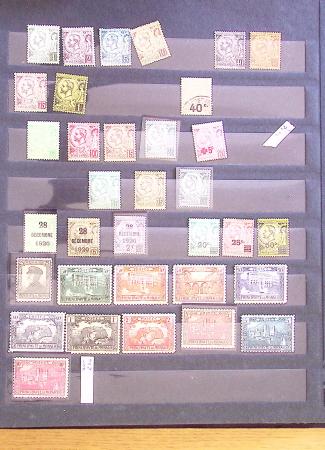 1849-2000, Collection rassemblant une collection de