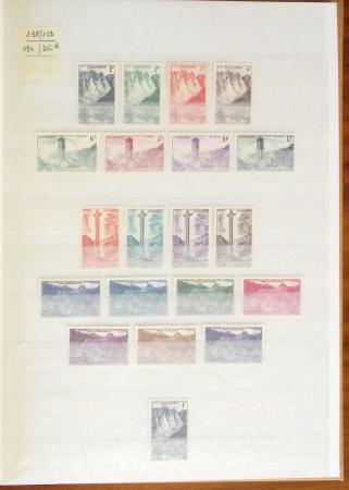 1939-1999, Collection en 3 classeurs, dont BF et bloc