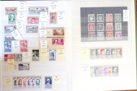 1939-1999, Collection en 3 classeurs, dont BF et bloc