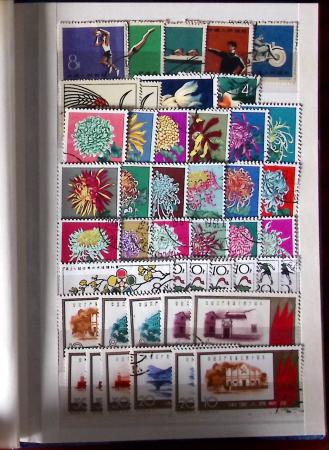 1849-1999, Lot comprenant 18 classeurs dont un de CHINE,