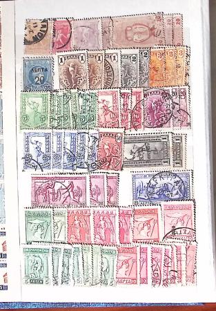 1849-1999, Lot comprenant 18 classeurs dont un de CHINE,