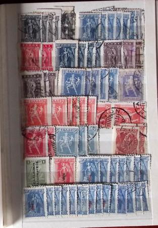 1849-1999, Lot comprenant 18 classeurs dont un de CHINE,