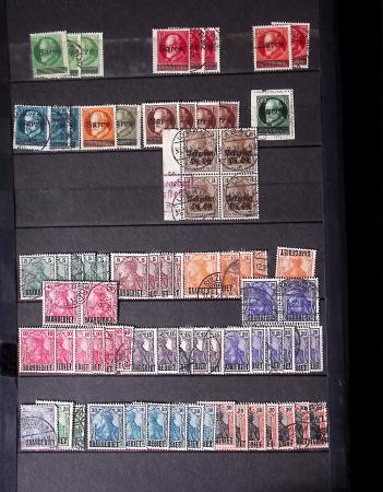 1849-1999, Lot comprenant 18 classeurs dont un de CHINE,