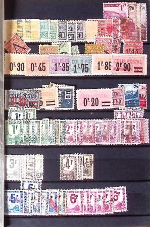 1849-1999, Lot comprenant 18 classeurs dont un de CHINE,