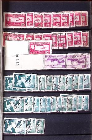 1849-1999, Lot comprenant 18 classeurs dont un de CHINE,