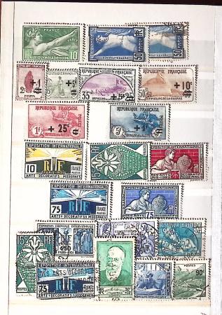 1849-1876, 6 petits classeurs avec stock de classiques