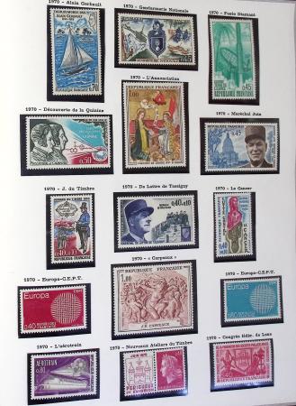1849-2019, Collection de France en 5 classeurs commençant