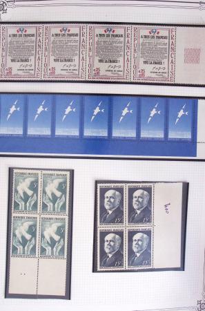 1849-2002, Collection de France en 3 classeurs Vert,