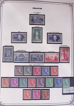 1849-2002, Collection de France en 3 classeurs Vert,
